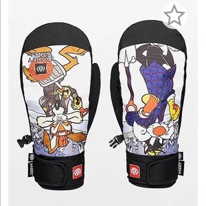 686x Looney Tunes Snowboard mittens. NWT